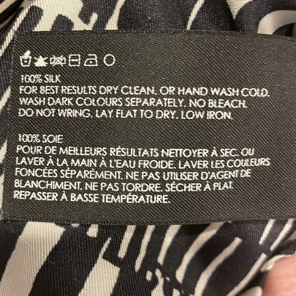 Club Monaco Silk  Black And White  Skirt - Picture 7 of 10